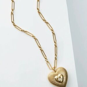 🔘Noonday Collection Gold Heart Necklace